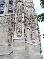 Paris, Tour St Jacques, Statues (2)